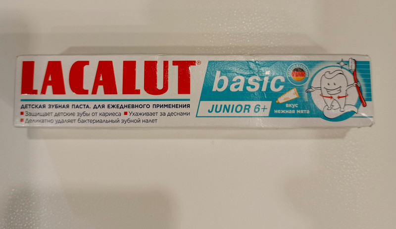 Зубная паста.LACALUT джуниор 6+.60г